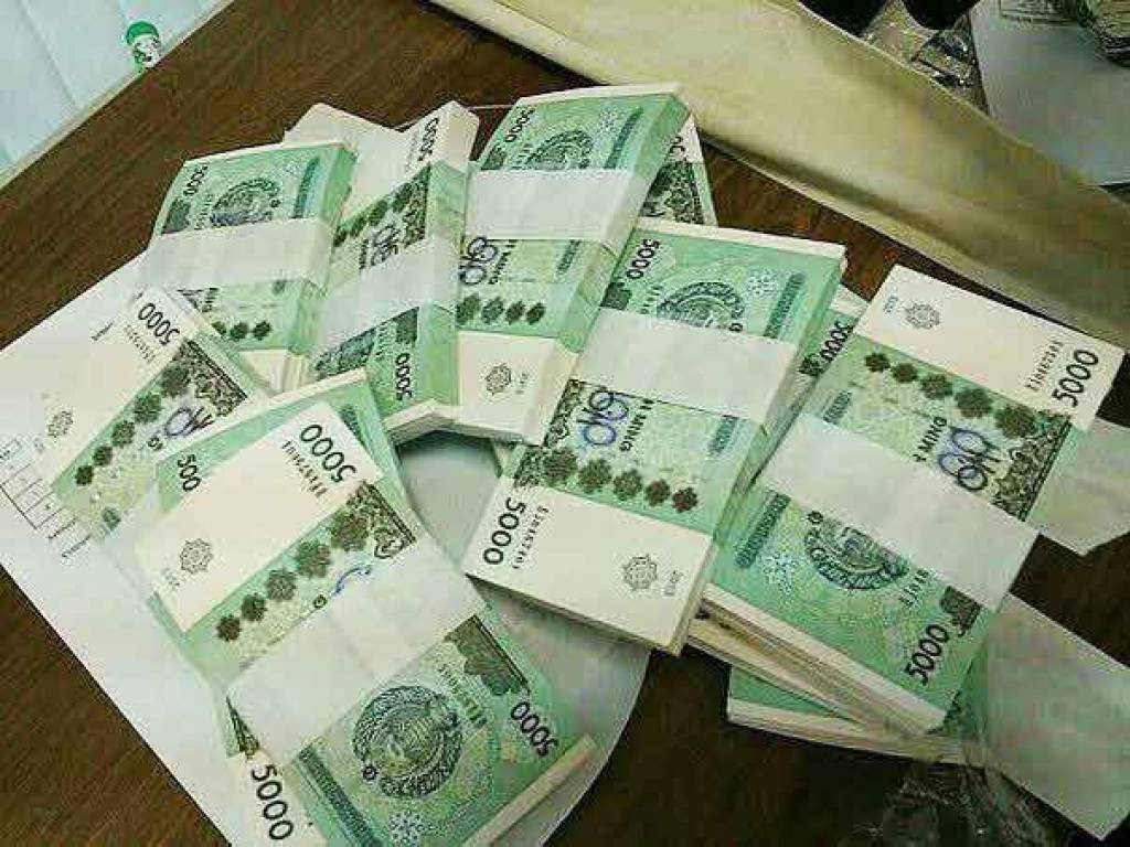 Хорижга чиқиш учун 156 миллион 662 минг сўм тўлади