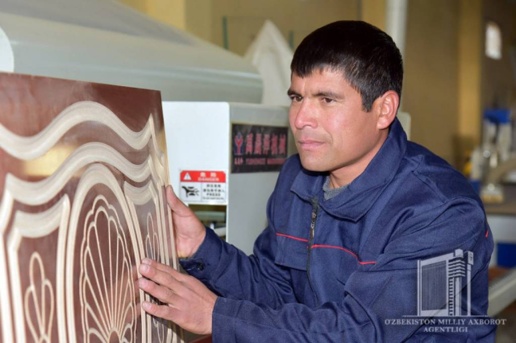 Касбининг “Ўзбегим мебеллари”