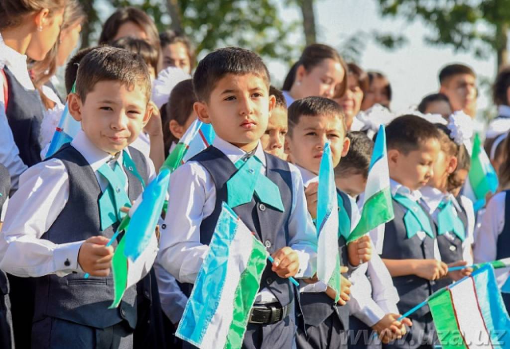 Yangi yil raqslari o quvchilar uchun. Мустакиллик Узбекистан 2020. Мустакиллик байрами Дарси. Узбекистан Мустакиллик 29. Мустақиллик фарзандлари.