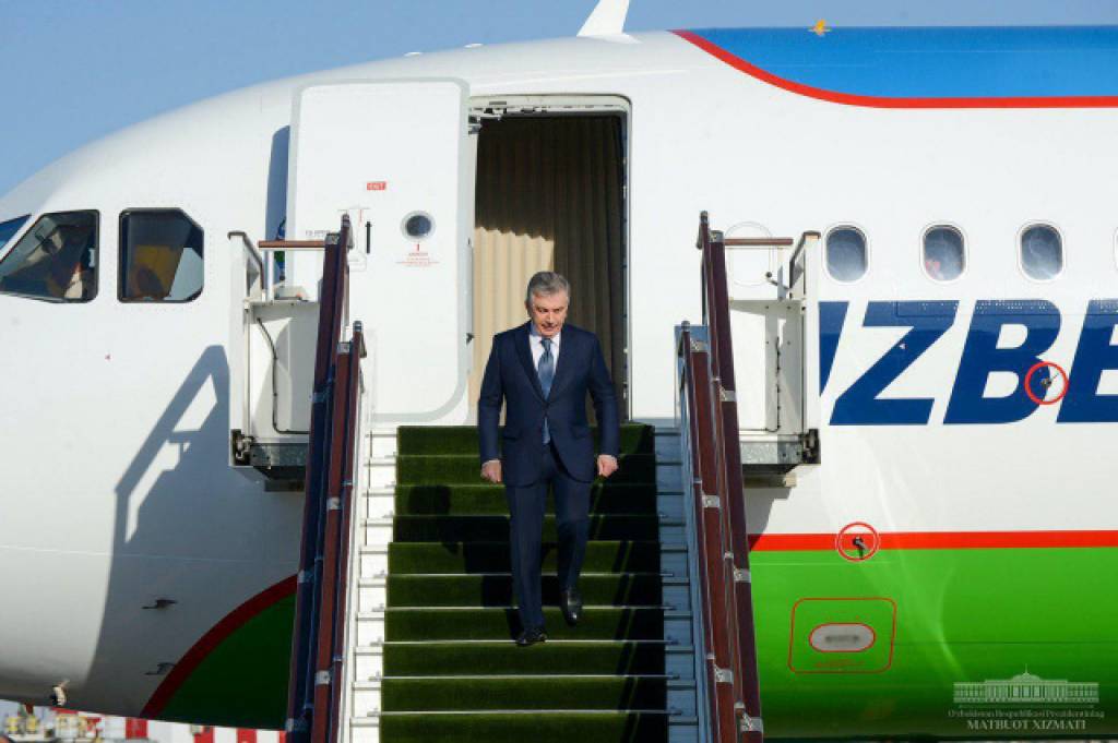 Shavkat Mirziyoyev returns to Tashkent
