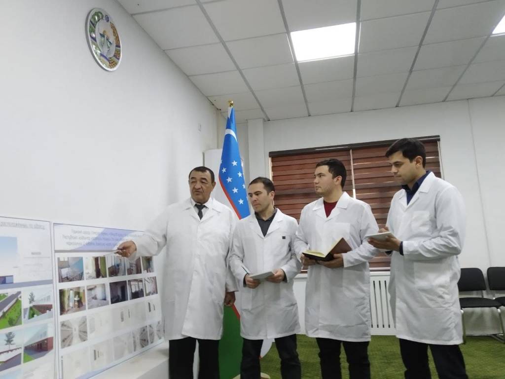 Laboratoriyada behuda Laboratoriyada behuda