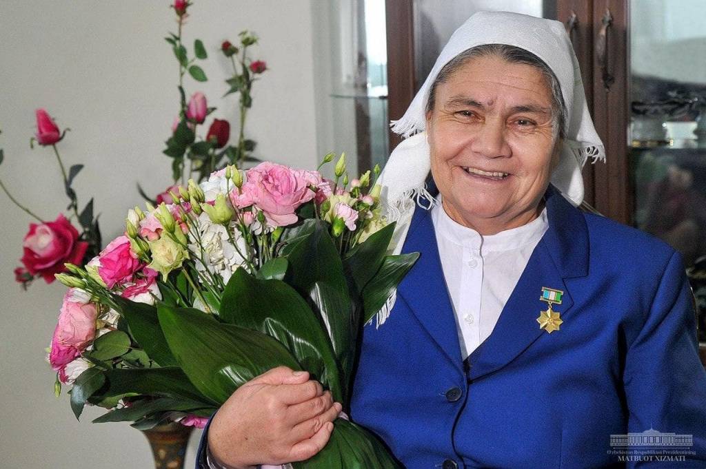 Страна Лолы, или Пример любви к родной земле