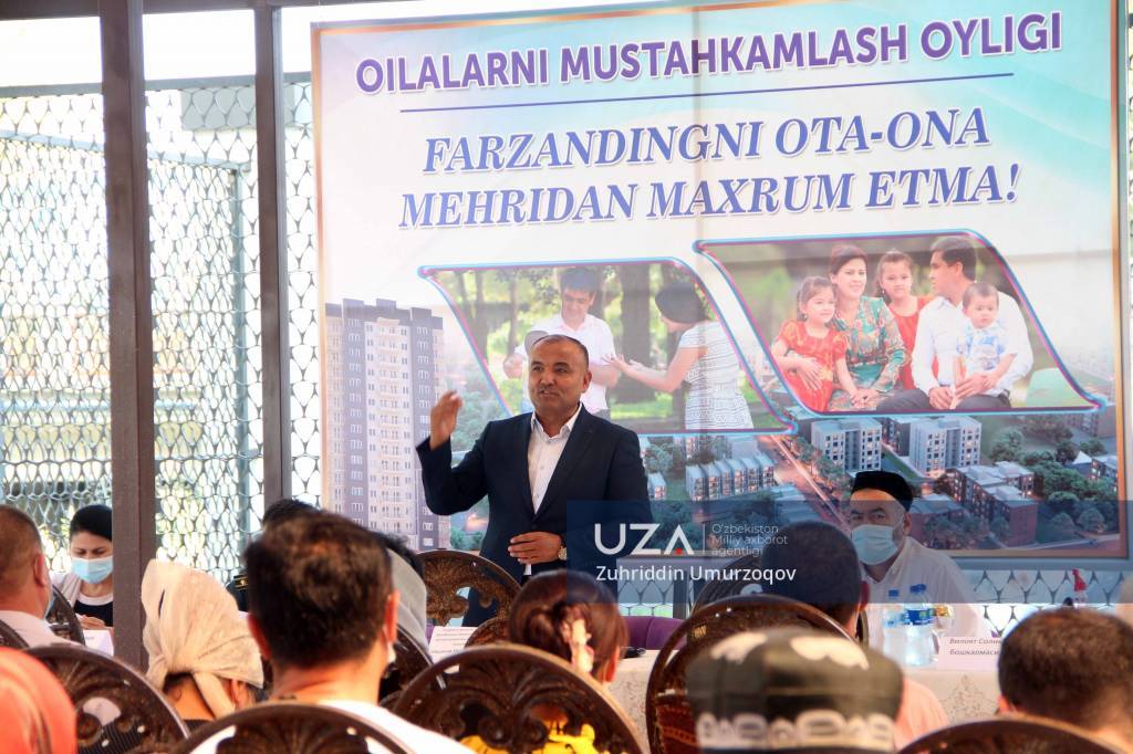 Ажрашиш остонасидаги оилалар яраштирилди