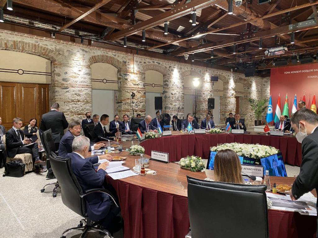 Istanbulda turkiy davlatlar tashqi ishlar vazirlari uchrashdi