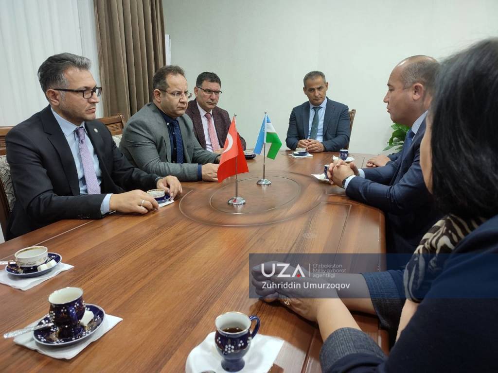 Turkiya universiteti bilan hamkorlik memorandumi imzolandi