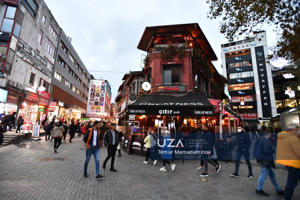 Istanbul ko‘chalari bo‘ylab fotosayohat
