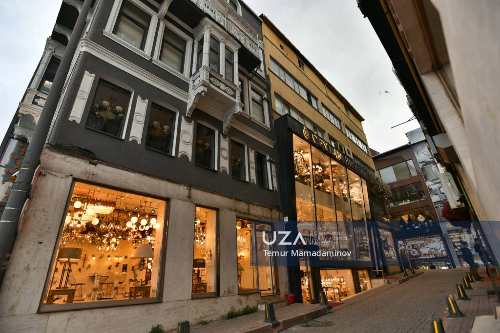 Istanbul ko‘chalari bo‘ylab fotosayohat