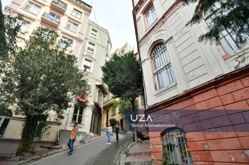 Istanbul ko‘chalari bo‘ylab fotosayohat