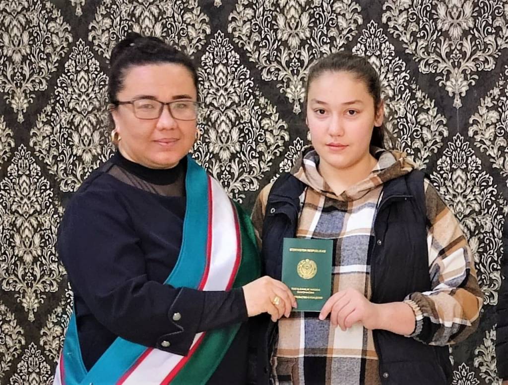 Заршодабегим  «родилась еще раз»