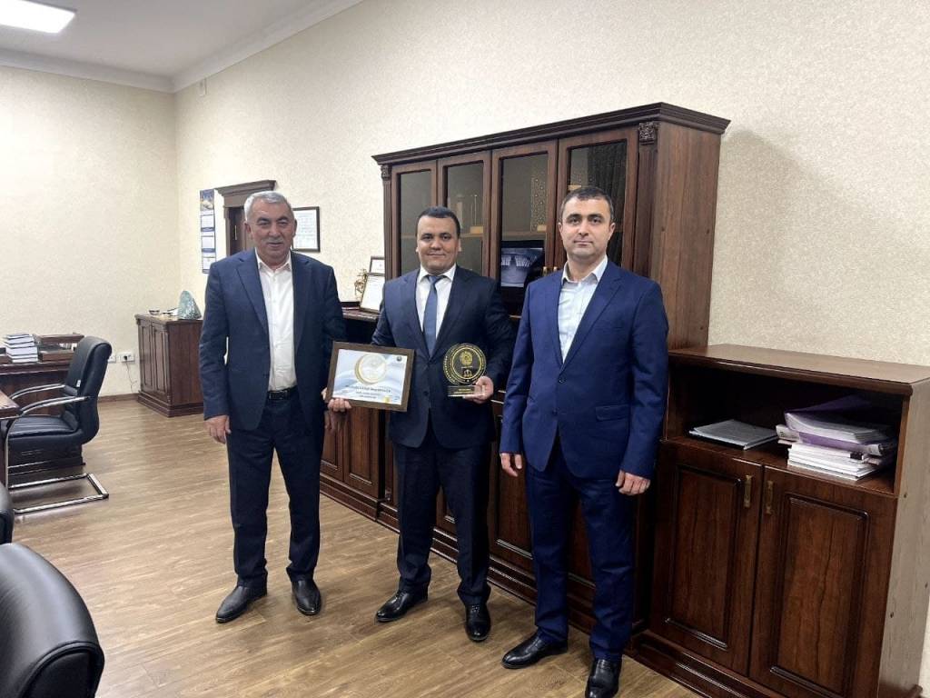 ФИБ Яккасарой туманлараро суди раиси “Ибратли судья” мукофоти билан тақдирланди