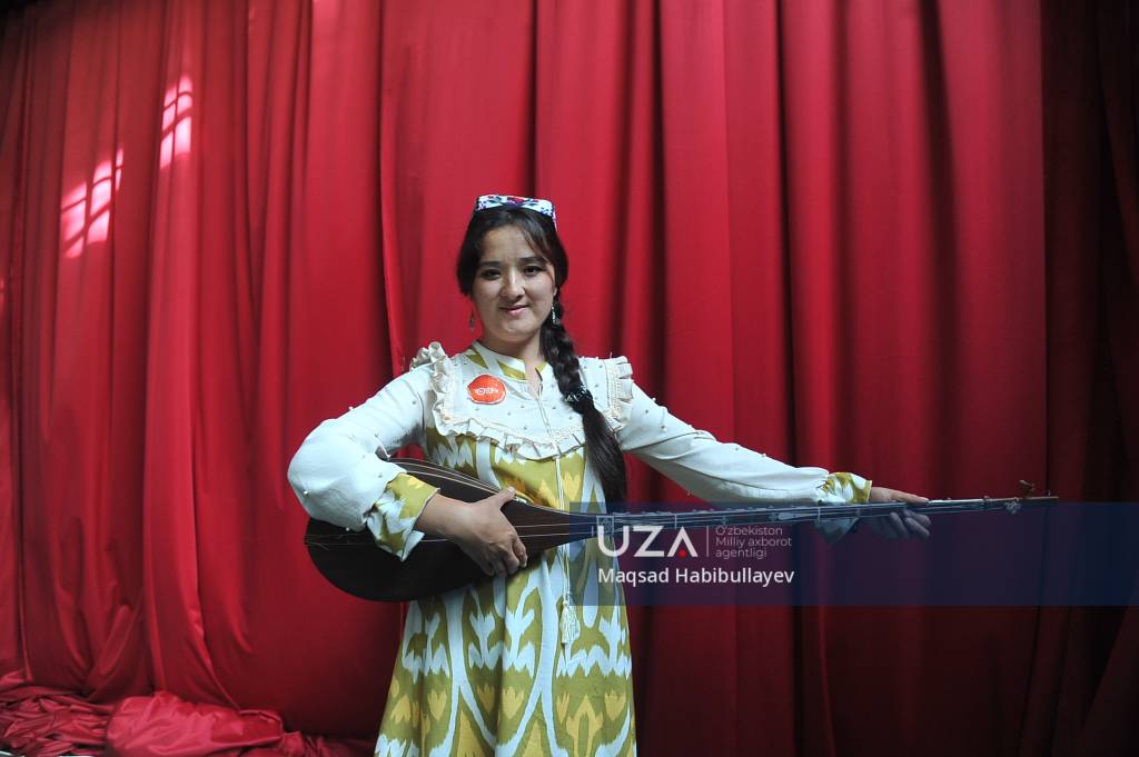 Куси духтари душанбе. Бедана сайраши. Хайридинова раъно чорикуловна. Овози саба. Овози саба.