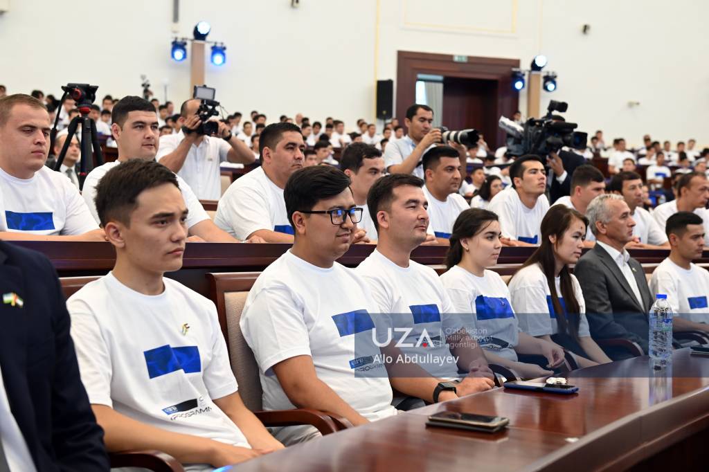 миллион жамоаси. деньги sum. миллион жамоаси 2017 концерт дастури. узбекский сум. деньги сум.