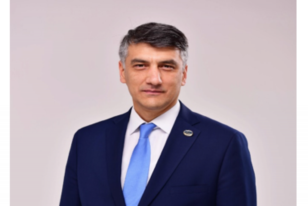 Qodirov Alisher Keldiyevichning pedagogika fanlari bo‘yicha falsafa doktori (PhD) dissertatsiya ishi himoyasi to‘g‘risida