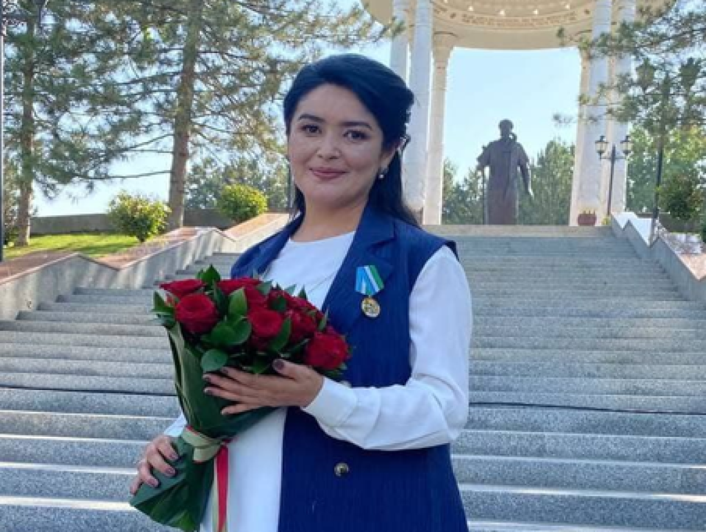 Axmedova Irodaxon Shoxitbekovnaning falsafa fanlari bo‘yicha falsafa doktori (PhD) dissertatsiyasi himoyasi to‘g‘risida