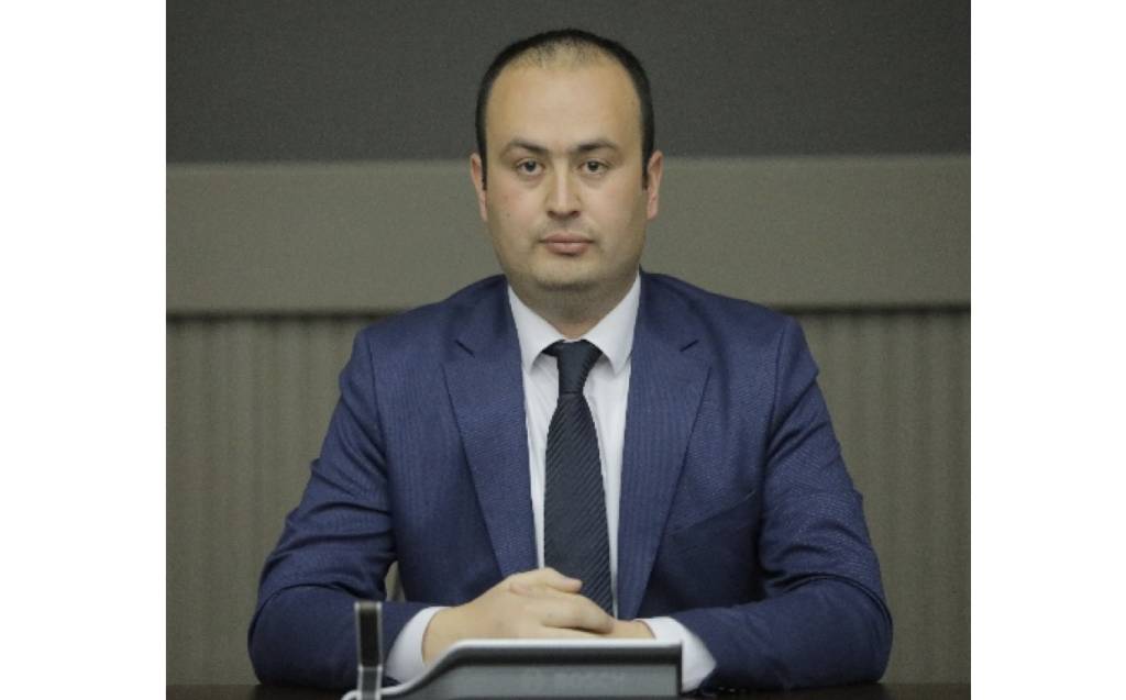 Davitov Umidjon Xasan o‘g‘lining siyosiy fanlar bo‘yicha falsafa doktori (PhD) dissertatsiya ishi himoyasi to‘g‘risida