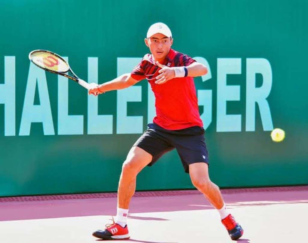 网球：胡马云进入阿斯塔纳锦标赛半决赛