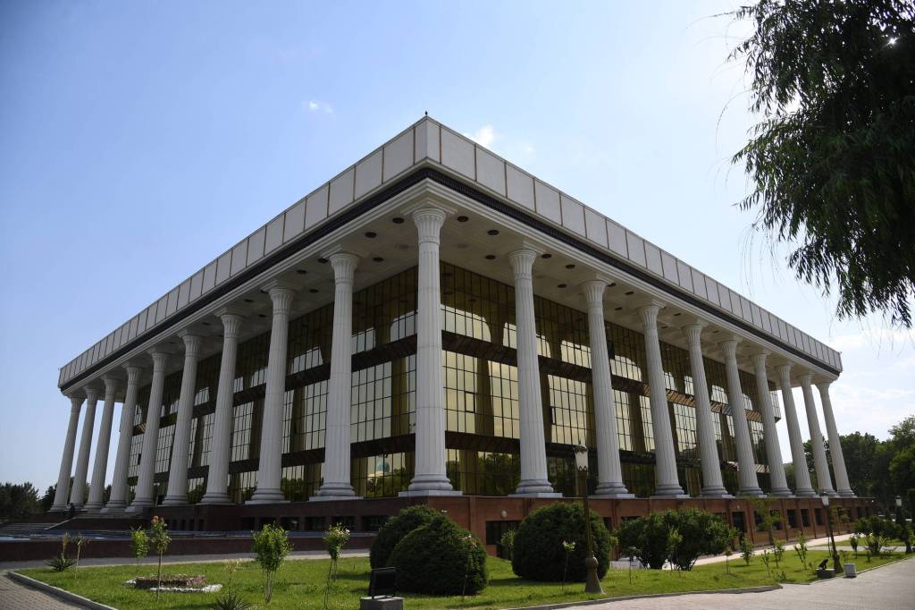 Olti oyda Qonunchilik palatasiga jismoniy va yuridik shaxslardan 3 ming 777 ta murojaat kelib tushdi