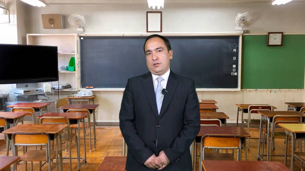 Yaponiyaning 300 kishi yashaydigan orolida O‘zbekiston bayrog‘i hilpirab turibdi (+video)