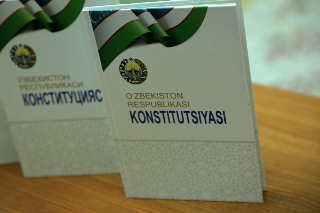 Xxx xotinim yana sikilib ketyapti Gey porno 69