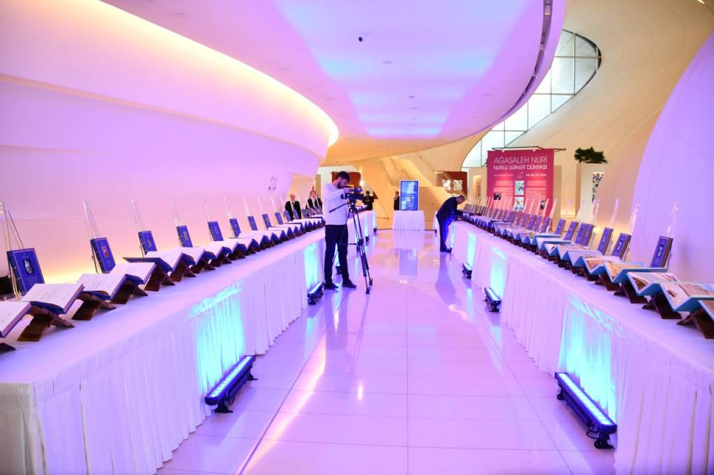 Tabiatda yosh qizlar bilan jinsiy aloqa