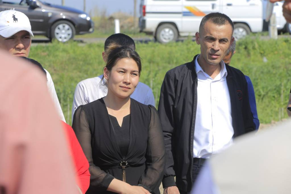 Yoshlar sheriklarini almashtirdilar