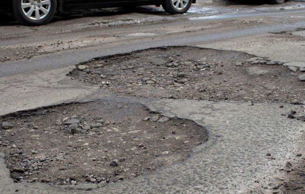 30-yildan buyon ta’mirlanmagan yo‘l to‘liq qayta quriladi