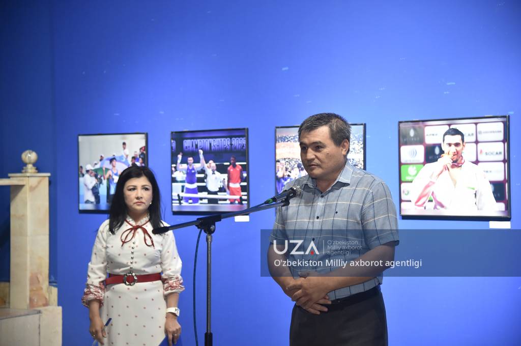 Qora pikap rassomi Erik Seks