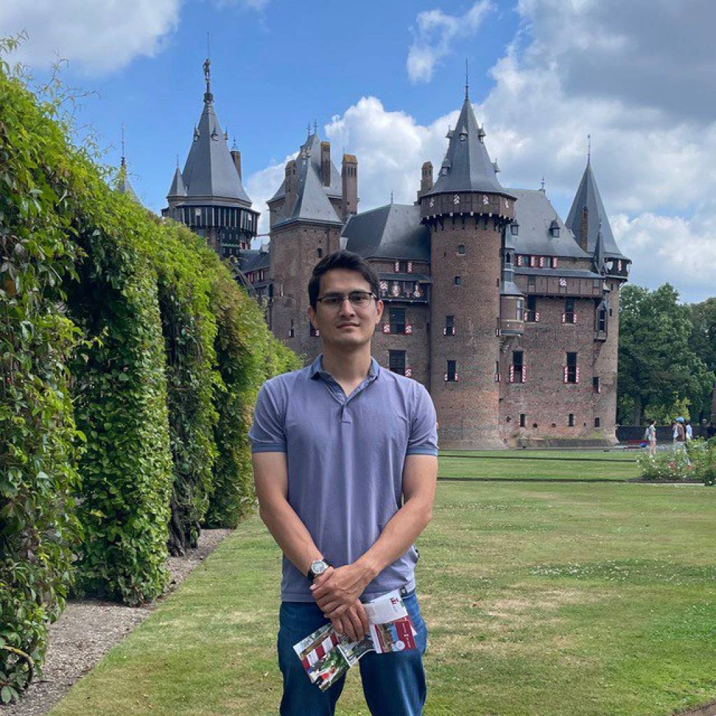 Opa akaning katta xoroz onlayn porno soradi