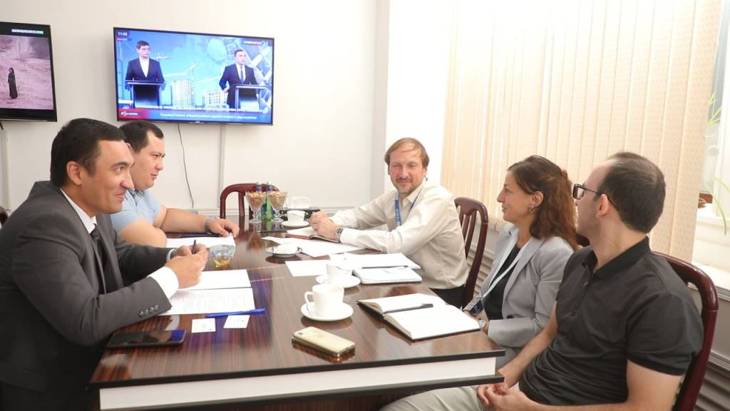 Xalqaro kuzatuvchilar saylovga tayyorgarlik jarayonlari bilan tanishdi