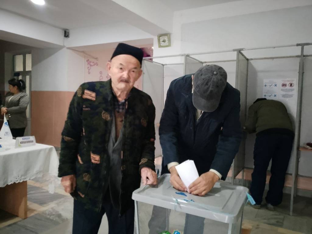 89 ёшли отахон сайлов участкасига бориб овоз берди