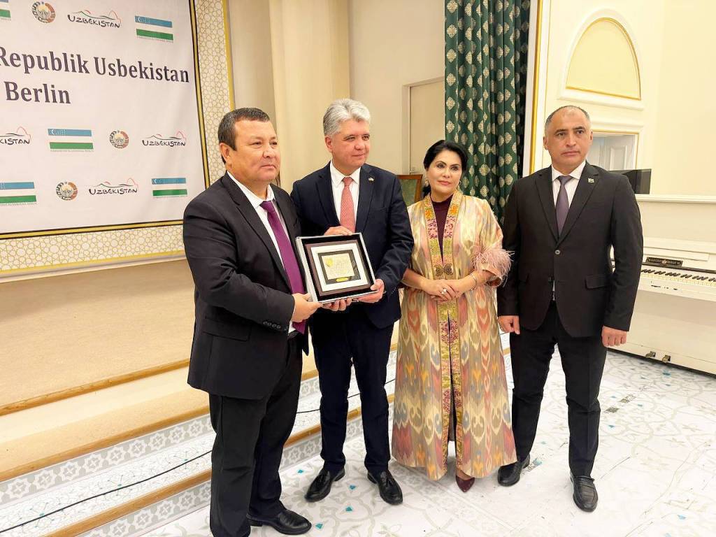 德国 - 乌兹别克斯坦：文化关系正在发展