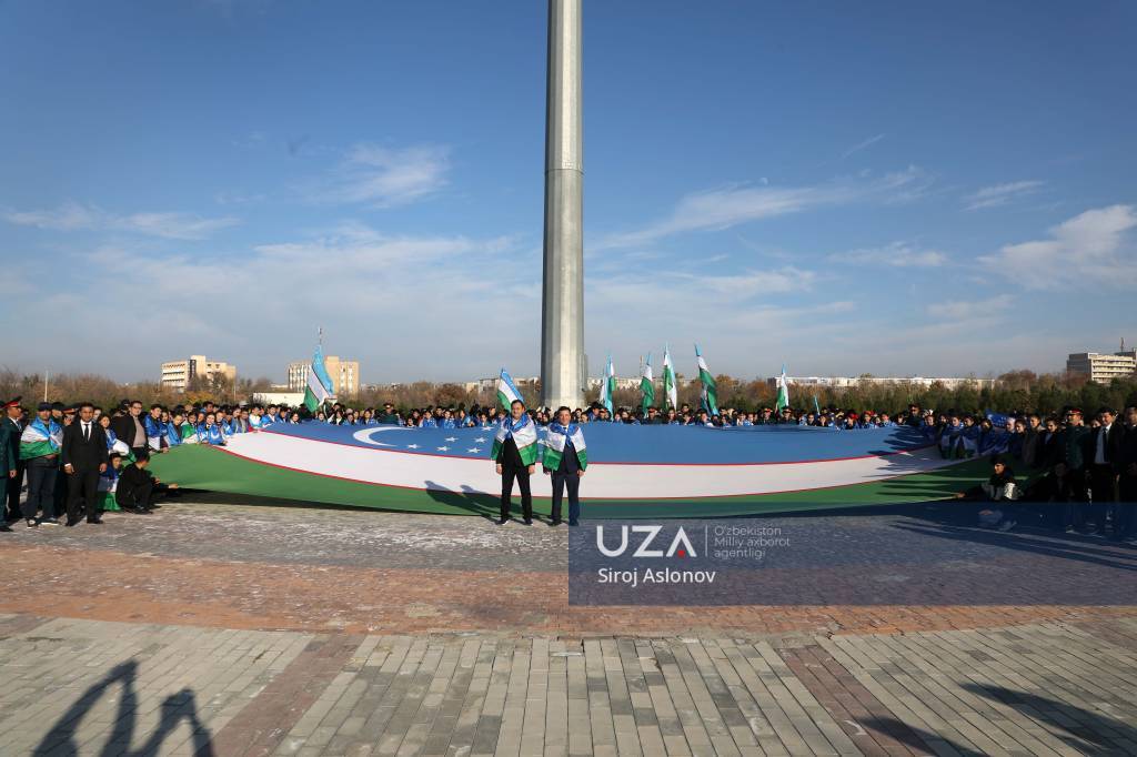 Davlat bayrog‘i – g‘ururimiz va faxrimizdir! (+video)