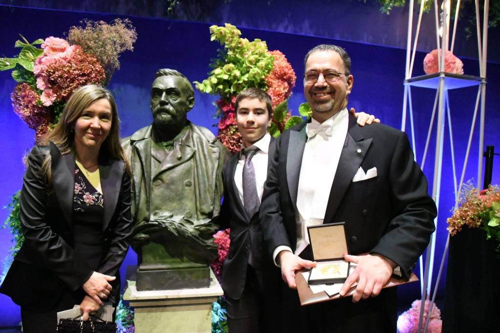 Стокгольмда Нобель мукофотлари ўз эгаларига топширилди