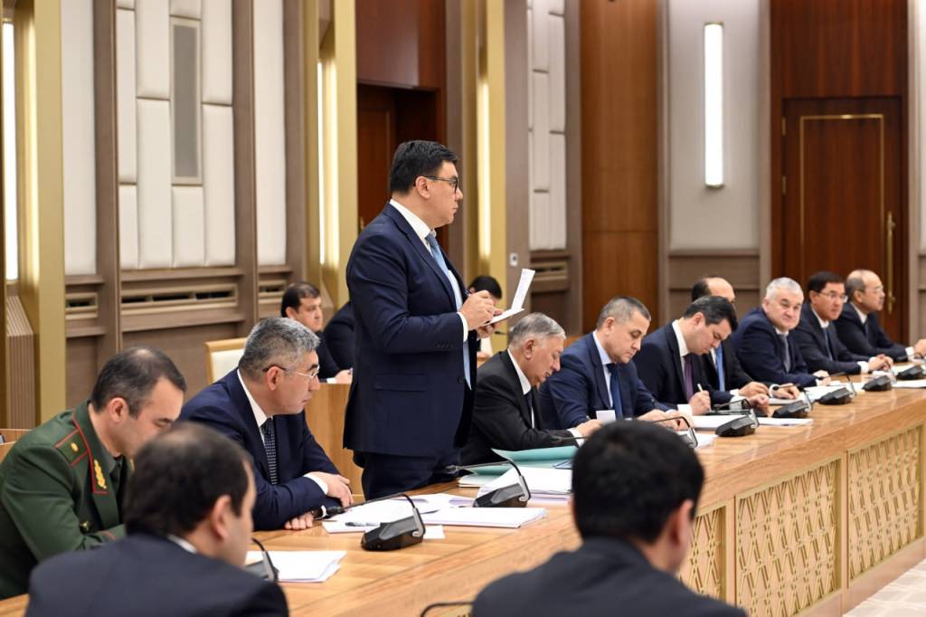 Бундан буён кўп қаватли уй қуриш учун ерлар аукционда фақат ҚҚС тўловчи юридик шахсларга сотилиши белгиланди