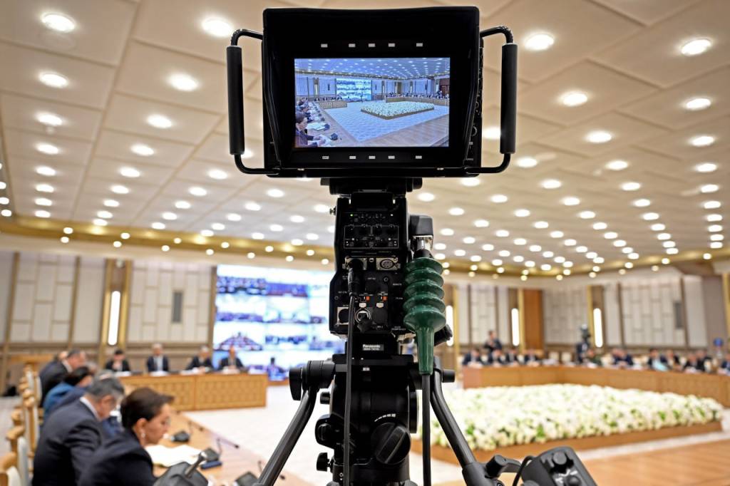 Реновация асосида бу йил 20 минг хонадон қурилишини ташкил қилиш зарурлиги қайд этилди