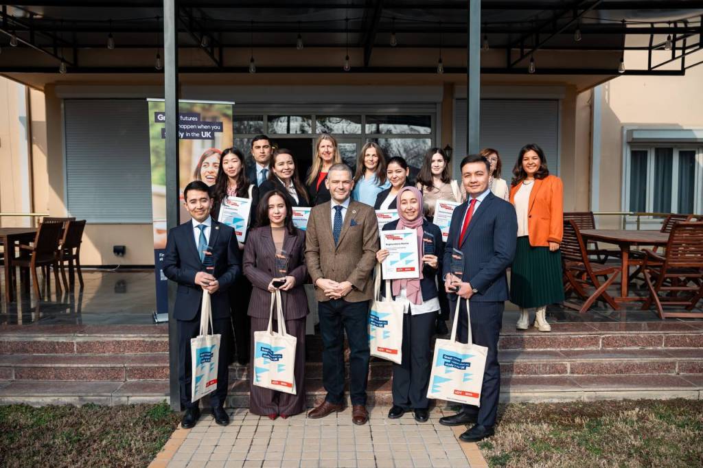 Vom Wissen zum Handeln: Auszeichnung der Gewinner der Study UK Alumni Awards 2025