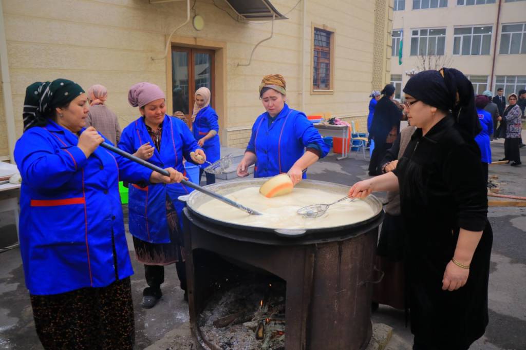 Institutda “Sumalak sayli”