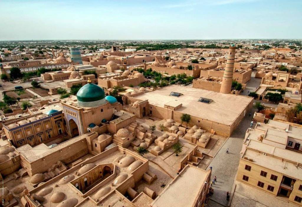 Shaxsiy arxivdan porno tomosha qiling