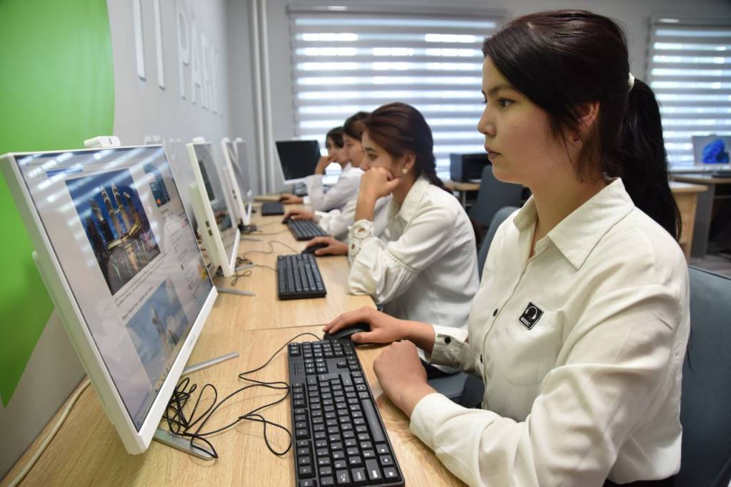 “Yoshlar markazi” faoliyati yo‘lga qo‘yildi