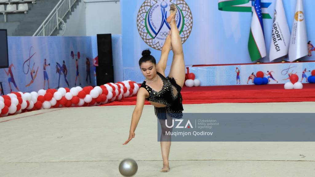 Jinsiy pozitsiyalar bilan soat