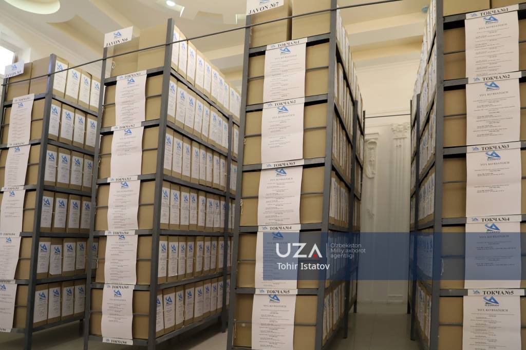 Jondor tuman davlat arxivi yangi binoda