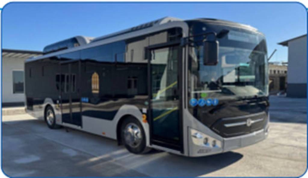 Yalangoch eski sochli ayollarning fotosuratlari Ota qizi jinsiy aloqa onlayn