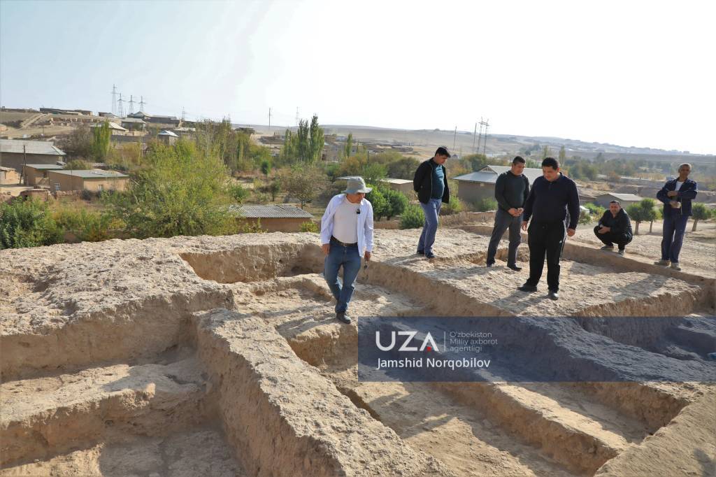 Qashqadaryoda ikki ming uch yuz yillik qal’a shahar qoldig‘i topildi (+video)