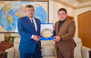 Наманган делегацияси Ар-Риёддаги элчихонамизда бўлди