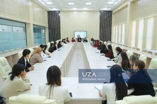 Ижодий тўгарак фаолияти йўлга қўйилди