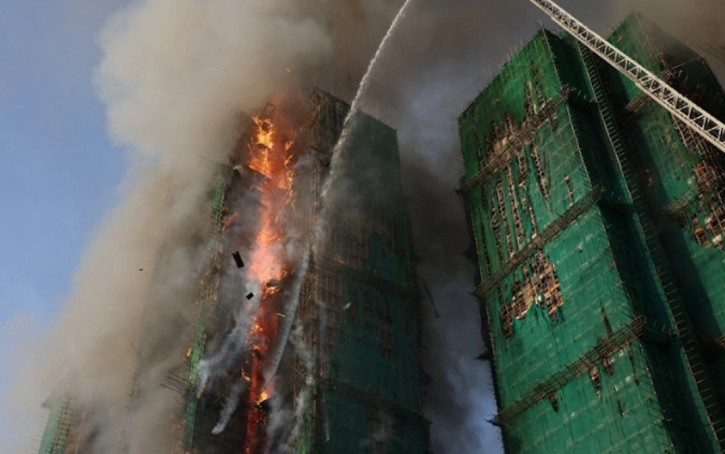 «Гонконгтағы өрт ісі» бойынша үш адам қамауға алынды