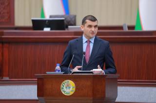 Соғлиқни сақлаш вазирининг ахбороти эшитилди