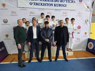 Каратечиларнинг медаллар шодаси