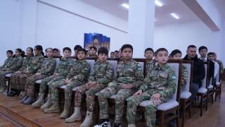 Мактаб-интернат ўқувчилари экскурсияга чиқишди