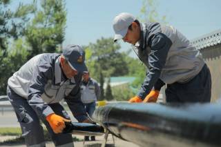 Аброр Йўлдошев: “Аҳоли хонадонларида газ босим ростлагичларини ўрнатиб, икки босқичли тизимни жорий қиляпмиз”